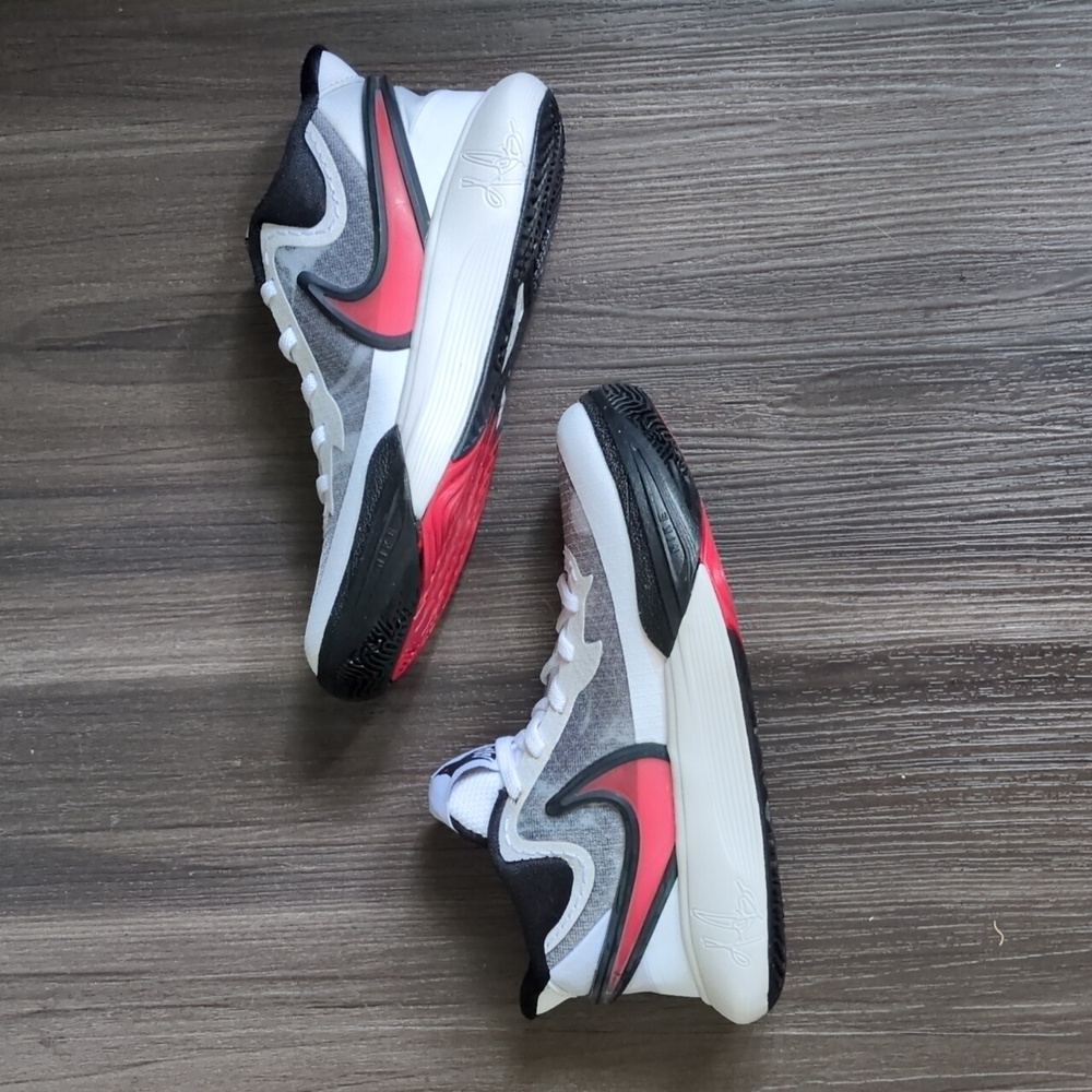 Nike Kyrie 8 GO Shoes, Youth 12C